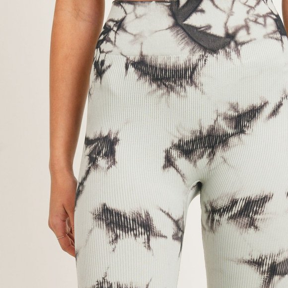 Stacey Tie-Dye Ribbed Leggings - Picture 6 of 6